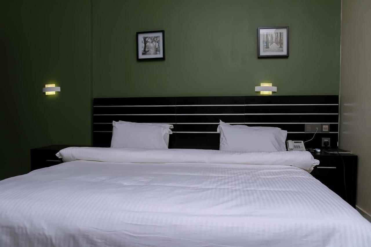 Albertville Luxury Rooms Ilesa Luaran gambar